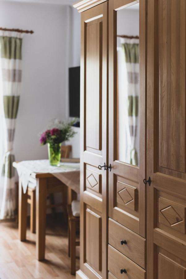 Weingut Peter Grill Bed and Breakfast Leutschach Buitenkant foto